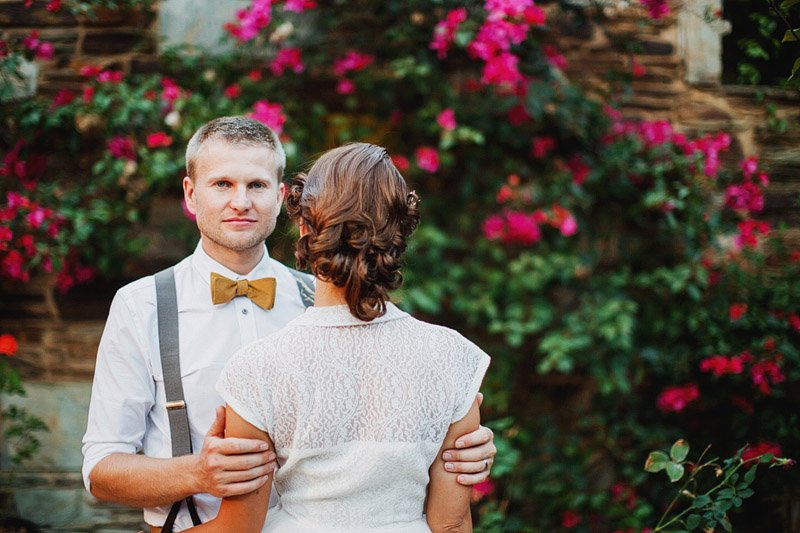Hayley and Jonand#039;s amazing vintage/offbeat/DIY wedding at Boyd Baker House (22)